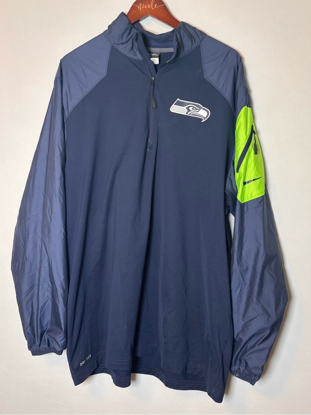 Nike On Field NFL Seattle Seahawks Men's XXL Jacket Blue Quarter Zip Pullover